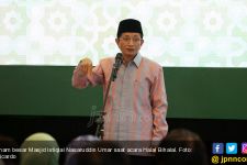 Imam Besar Masjid Istiqlal: Salat Tarawih itu Sunah, Mempertahankan Kesehatan Wajib - JPNN.com