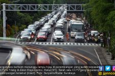 Jangan Emosi Lihat Kendaraan Melambat, Mungkin Ini Alasannya - JPNN.com