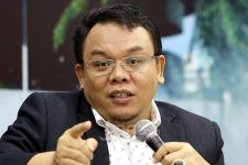 Saleh Partaonan Tak Terima Atas Perlakuan Ade Armando, Siap-siap, PAN Ada Rencana Hebat - JPNN.com Lampung