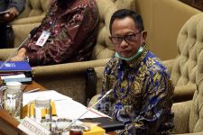 Waspada, Subvarian Baru Omicron Menyebar, Mendagri Tito Naikkan Level PPKM di DKI - JPNN.com Jakarta