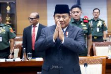 Sinyal Reshuffle Kabinet: Prabowo Pecat Menteri Bandel - JPNN.com Jakarta