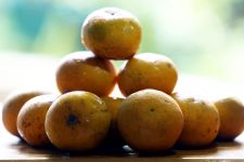 5 Makanan Sehat Ini Efektif Mengatasi Kemunculan Uban, Tertarik Mencoba? - JPNN.com Jabar