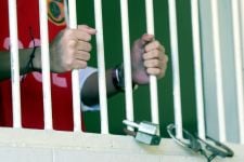 8 Orang Ditetapkan Tersangka Kasus Tahanan Tewas Dipaksa Masturbasi Pakai Balsem - JPNN.com Sumut