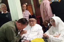 Hadiri Acara HUT ke-79 Solihin GP, Iwan Bule: Beliau Orang Tua Saya - JPNN.com Jabar