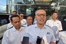 Siap Ciptakan Iklim Investasi Sehat, Almer Faiq Rusydi Daftar Jadi Calon Ketua Kadin Jabar - JPNN.com Jabar