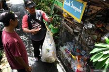 Peran Penting Offtaker dalam Pengembangan Bank Sampah, Simak - JPNN.com Jakarta