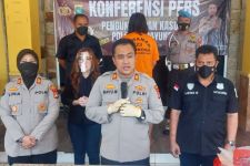 Mahasiswa Tingkat Akhir Ini Mengedarkan Ganja di Kampusnya, Kurang Ajar - JPNN.com Jakarta