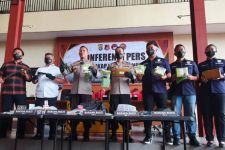 9 Pelaku Penyalahgunaan Narkoba Diringkus di Jakpus, Lihat tuh Barang Buktinya - JPNN.com Jakarta