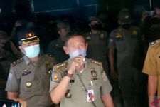 Satpol PP Jakut Sudah Bergerak, Tempat Hiburan Malam Tak Berizin Siap-Siap Saja - JPNN.com Jakarta