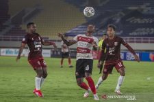 Borneo FC Tahan Imbang Madura United 2-2 Meski Bermain dengan 10 Pemain  - JPNN.com Jateng