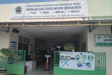 Jelang Vaksinasi Anak Usia 6-11 Tahun, Kepala SLB di Solo Bingung Tak Dapat Pemberitahuan - JPNN.com Jateng