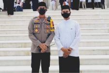 Mengenal Briptu Asnawi, Polisi yang Viral Jadi Muazin Pertama di Masjid Agung Madaniyah - JPNN.com Jateng