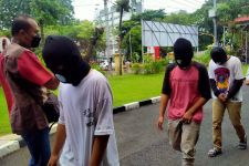 Malam Ramadan Mencekam, 2 Kelompok Remaja Terlibat Tawuran, Sulasih Lunglai - JPNN.com Jateng