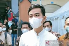 Pernikahan Adik Jokowi Bakal Dihadiri 800 Orang, Gibran Mendukung dari Belakang - JPNN.com Jateng