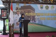 Jemaah Calon Haji dari Batang Diminta Jaga Nama Baik Indonesia - JPNN.com Jateng