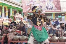 SD di Batang Menginisiasi Sekolah Budaya Jawa, Lihat - JPNN.com Jateng