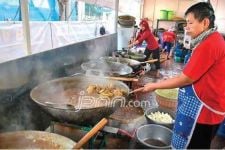 Makan di Warung Cuma 20 Menit, Chef Arnold: Berasa Jadi Kontestan MasterChef - JPNN.com Jatim
