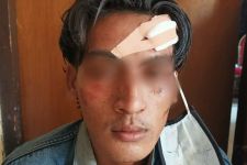 Niat Hati Minum Es Kelapa Muda, Pria Asal Pasuruan Ini Malah Digebuk Warga  - JPNN.com Jatim