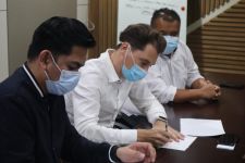 Perusahaan Belanda Buka Pabrik Pakan Ternak di Pasuruan, Sebegini Total Investasinya - JPNN.com Jatim