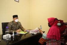 Wali Kota Eri 'Geram' Ada Perusahaan di Surabaya Tak Bayar BPJS Kesehatan Pegawai - JPNN.com Jatim