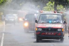 Puluhan Kampung di Kota Madiun Kena Semprot Cairan Disinfektan - JPNN.com Jatim