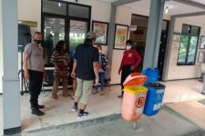 Pemkot Kediri Kirim Satu Pasien Gangguan Jiwa ke RSJ Radjiman Wedyodinengrat Malang - JPNN.com Jatim