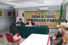 Puluhan Ribu Warga Lamongan Ketahuan Melanggar Aturan PPKM Darurat - JPNN.com Jatim
