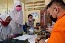 BLT Rp 12,5 Miliar dari Pemkot Surabaya Harap Segera Disalurkan - JPNN.com Jatim