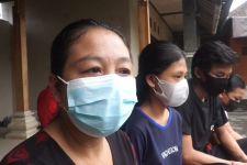 Duka Reliani Ditinggal Suami Meninggal Karena Covid-19: Hidupi Tiga Anak yang Masih Sekolah - JPNN.com Bali
