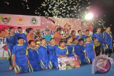 Jaring Pemain Sepak Bola Usia Dini di Sampang, PSSI Gelar Kompetisi U-15 - JPNN.com Jatim