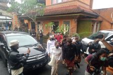 AWK Akui Sering Ajak Sukmawati ke Pura Sebelum Jadi Hindu, Ungkap Arti Gelar Ratu Niang - JPNN.com Bali