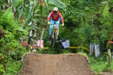 Simak Keseruan Final Banyuwangi Ijen Geopark Downhill 2021, Pas Hujan Lagi - JPNN.com Jatim