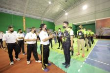 Sambut Hari Pahlawan, Polda Jatim Bikin Lomba Olahraga, Seru! - JPNN.com Jatim