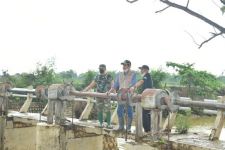 Waduh, Banjir Bandang di Lamongan Buat 3 Tanggul Jebol - JPNN.com Jatim