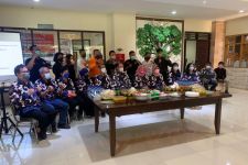 Peringatan Hari Pahlawan, UWKS Resmikan UKM Baru Tarung Derajat - JPNN.com Jatim