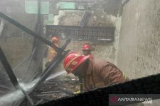 Pagi Tadi, Gudang Kontrasepsi Dinas di Jember Kebakaran - JPNN.com Jatim