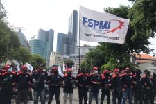 UMP Jatim Cuma Naik 1,2 Persen, Nurudin Khawatirkan Besaran UMK 2022 - JPNN.com Jatim