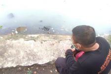 Jasad Bayi di Sungai Bikin Geger Warga Asemrowo Surabaya, Mengenaskan - JPNN.com Jatim