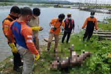 Polisi Ungkap Identitas Mayat yang Mengambang di Sungai Brantas - JPNN.com Jatim