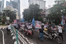 3.600 Personel Disiagakan Kawal Demo Buruh di Gedung Grahadi - JPNN.com Jatim