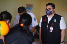 Mas Dhito Kirimkan 1,3 Ton Beras untuk Korban Erupsi Gunung Semeru - JPNN.com Jatim