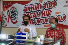 Wagub Cok Ace Sebut Penderita HIV-AIDS di Bali Menurun, Ternyata Ini Penyebabnya - JPNN.com Bali
