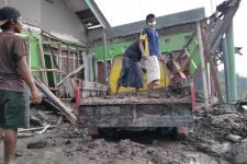 Pengungsi Erupsi Gunung Semeru Tidak Langsung Direlokasi, Tetapi - JPNN.com Jatim
