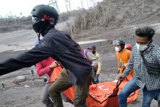 26 Jenazah Korban Jiwa Erupsi Gunung Semeru Diambil Pihak Keluarga, Sisa 10 Lagi - JPNN.com Jatim