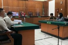 Hakim Tolak Praperadilan Anak Kiai di Jombang, Seisi Ruang Sidang Bertepuk Tangan - JPNN.com Jatim