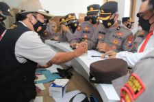 Kapolres Hingga Kapolsek di Surabaya Mendadak Jalani Tes Urine, Lihat Hasilnya - JPNN.com Jatim