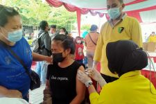 Capaian Vaksinasi Siswa SMA, SMK, & SLB di Jawa Tengah Hampir Dekati Angka Sempurna - JPNN.com Jateng