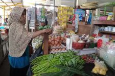 20 Ton Telur dari Bali Masuk Mataram, Harga di Pasar Kian Tak Terkendali - JPNN.com Bali