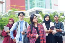 Keren, 10 Mahasiswa UMSurabaya Dapat Kesempatan Belajar di Taiwan - JPNN.com Jatim