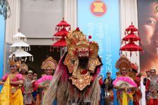 Tari Barong Asal Bali Semarakkan Paviliun ASEAN pada Expo 2020 di Dubai - JPNN.com Bali